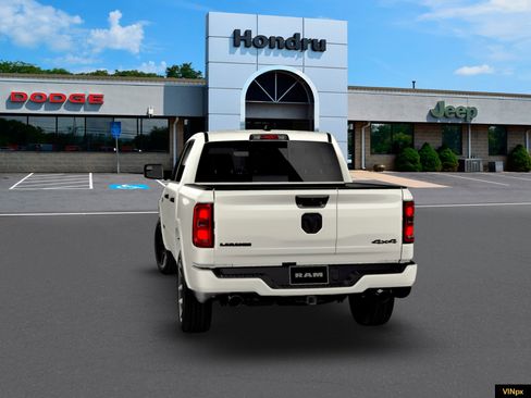 New 2026 RAM 1500 Laramie AWD/4WD image 12