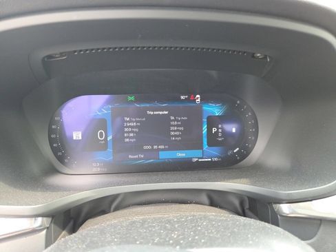 Used 2024 Volvo S60 B5 Core FWD image 16