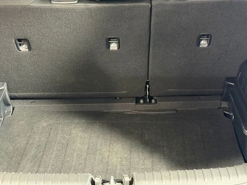 Used 2025 Kia Soul LX image 28