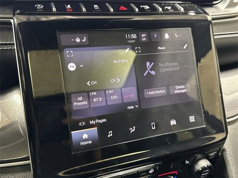 Used 2023 Jeep Grand Cherokee Laredo w/ Luxury Tech Group I image 18