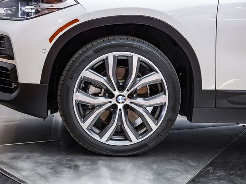 Used 2022 BMW X2 sDrive28i image 10