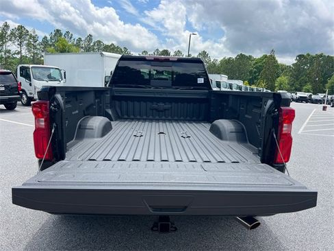 Used 2025 Chevrolet Silverado 3500 High Country w/ High Country Premium Package image 18