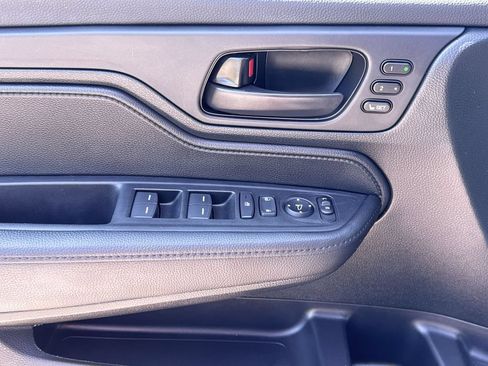 Used 2024 Honda Odyssey Sport image 15