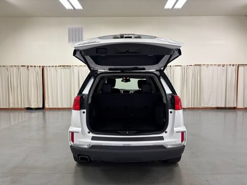 Used 2017 GMC Terrain SLT w/ Open Road Package FWD image 22