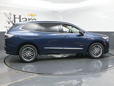 Used 2023 Buick Enclave Avenir w/ Avenir Technology Package FWD image 40