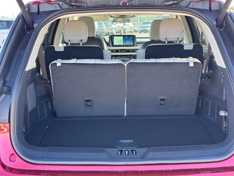 New 2027 Lincoln Aviator AWD image 9