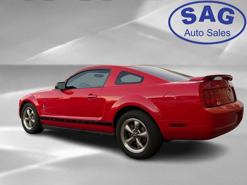 Used 2006 Ford Mustang Coupe image 4