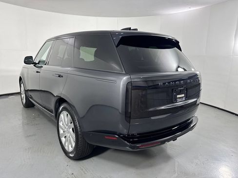 Certified 2023 Land Rover Range Rover SE AWD/4WD image 9