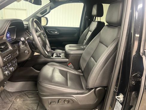Certified 2024 Chevrolet Tahoe Z71 w/ Luxury Package AWD/4WD image 13