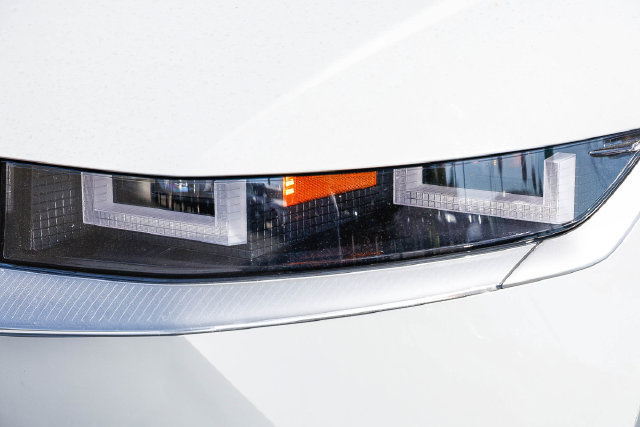 Certified 2024 Hyundai Ioniq 5 Limited RWD image 8