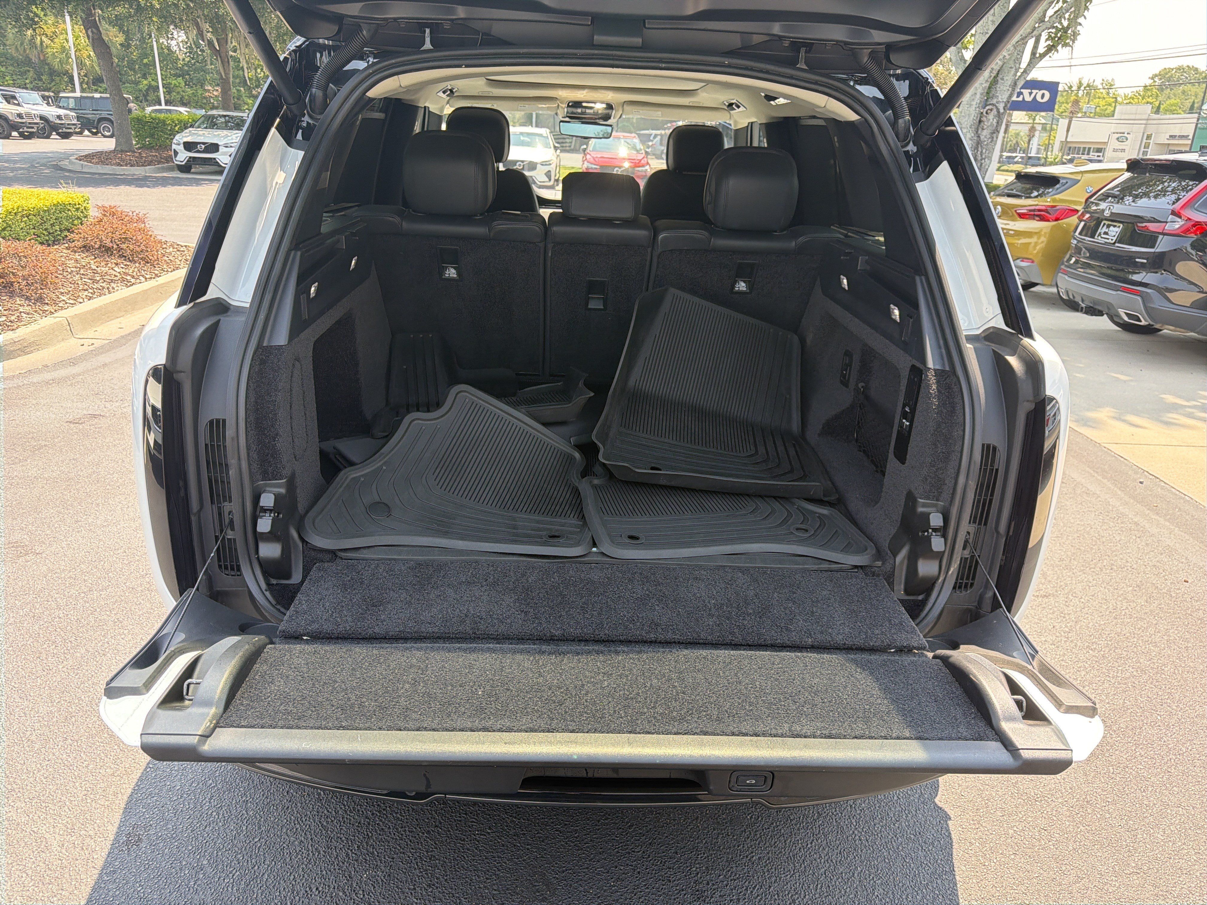 Used 2022 Land Rover Range Rover SE AWD/4WD image 47