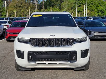 Used 2023 Jeep Grand Cherokee Overland w/ Adv Protech Group III