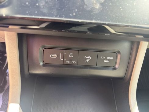 Used 2026 Hyundai Tucson Limited image 26