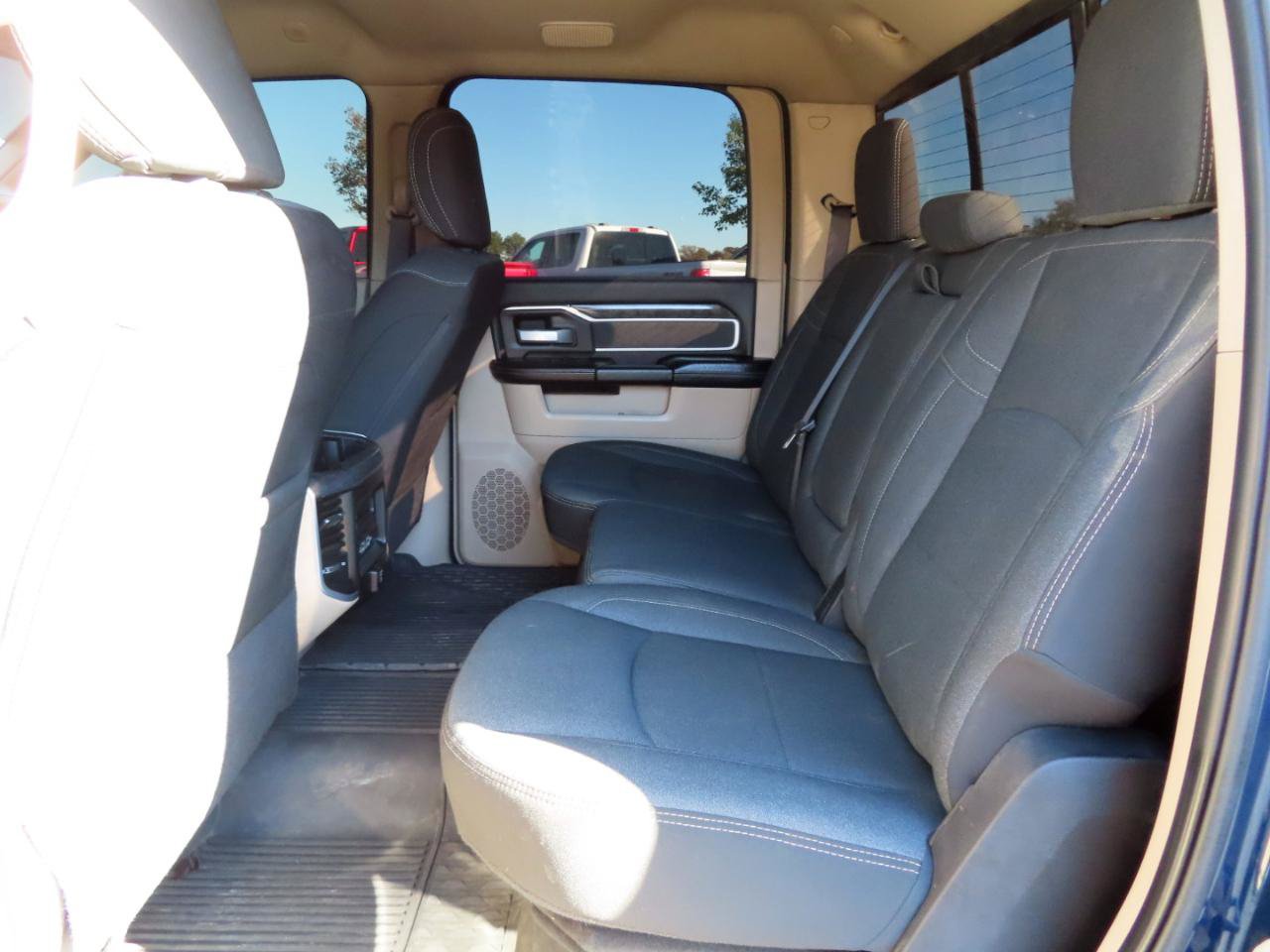 Used 2020 RAM 2500 Big Horn w/ Level 2 Equipment Group AWD/4WD image 40