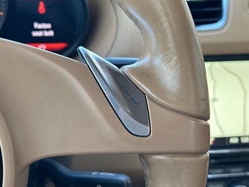 Used 2016 Porsche Cayman RWD image 26