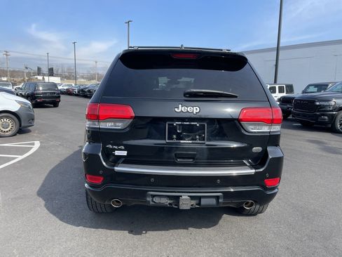Used 2018 Jeep Grand Cherokee Overland image 5