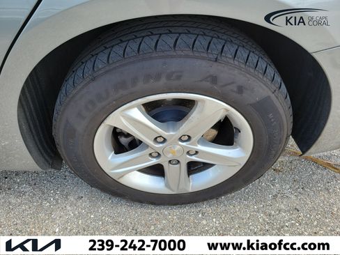 Used 2024 Chevrolet Malibu LS FWD image 7