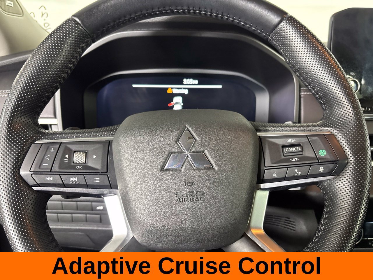 Used 2024 Mitsubishi Outlander SE FWD image 15