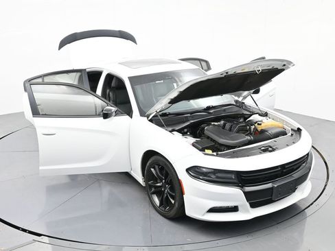 Used 2016 Dodge Charger SXT w/ Plus Group image 41