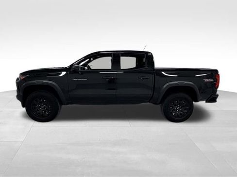 Certified 2023 Chevrolet Colorado Trail Boss w/ Advanced Trailering Package AWD/4WD image 3