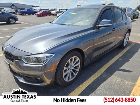 Used 2018 BMW 320i xDrive Sedan image 1