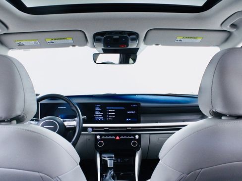 Used 2025 Hyundai Tucson SEL image 21