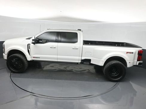 Used 2024 Ford F450 Limited w/ FX4 Off-Road Package AWD/4WD image 34