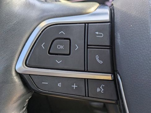 Used 2020 Toyota Highlander Limited image 27