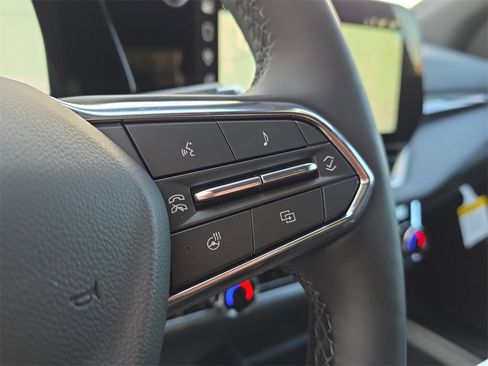 New 2026 Chevrolet Equinox LT image 37