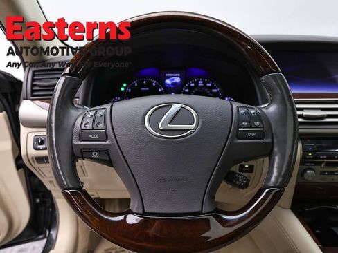 Used 2014 Lexus LS 460 AWD w/ Comfort Package image 10