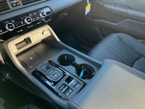 New 2025 Honda Pilot TrailSport image 26