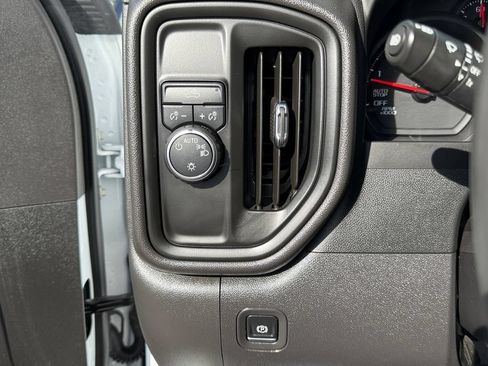Used 2025 Chevrolet Silverado 1500 W/T RWD image 19