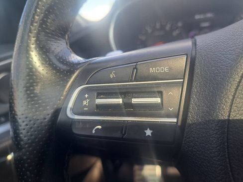 Used 2022 Kia Stinger GT2 AWD/4WD image 23