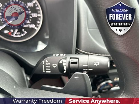 Used 2023 Nissan Rogue SV FWD image 23