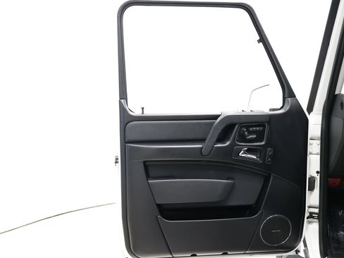 Used 2017 Mercedes-Benz G 550 image 10