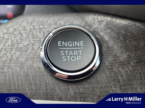 New 2025 Ford Explorer Platinum w/ LUX Leather Package image 30