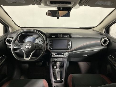 Used 2025 Nissan Versa SR image 20