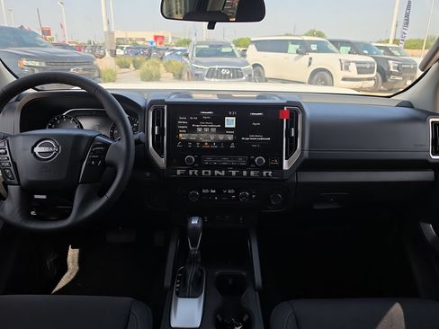 New 2026 Nissan Frontier SV w/ SV Convenience Package RWD image 10