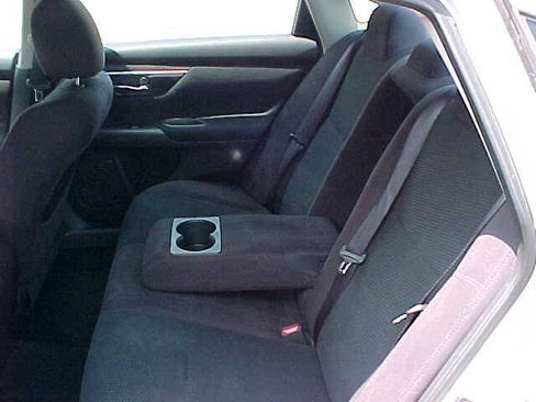 Used 2014 Nissan Altima 2.5 S w/ Display Audio Package FWD image 9