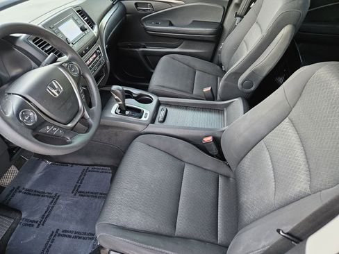 Used 2017 Honda Ridgeline Sport image 18