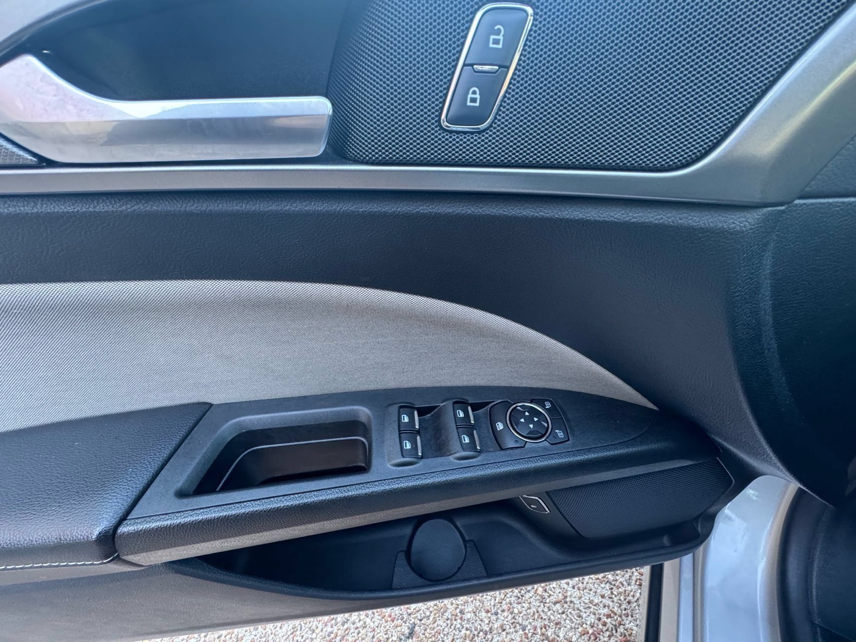 Used 2018 Ford Fusion S FWD image 20