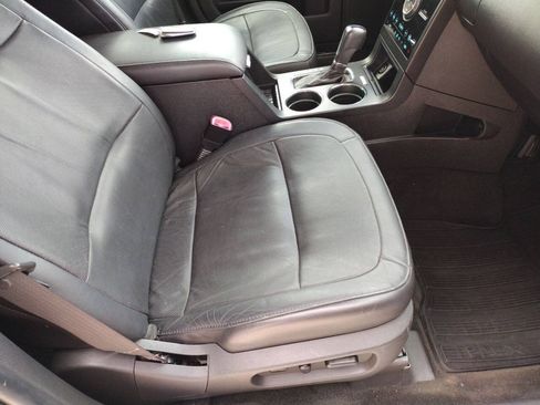 Used 2014 Ford Flex Limited w/ Equipment Group 303A AWD/4WD image 10