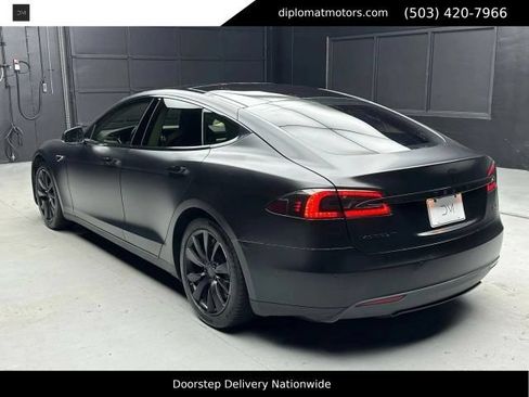 Used 2014 Tesla Model S P85 RWD image 5