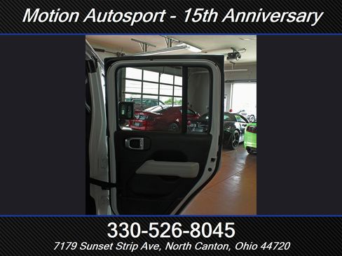 Used 2021 Jeep Wrangler Unlimited Sahara AWD/4WD image 47