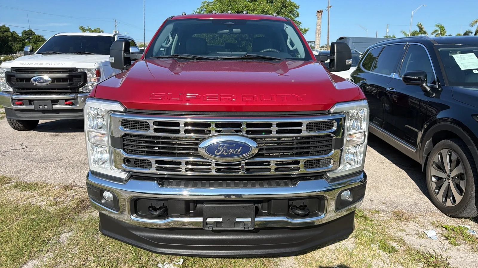 Used 2024 Ford F350 XLT AWD/4WD image 2