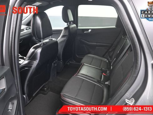Used 2025 Ford Escape ST-Line AWD/4WD image 10
