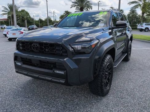 Certified 2025 Toyota 4Runner TRD Off-Road AWD/4WD image 8