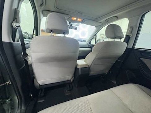 Used 2014 Subaru Forester 2.5i Premium w/ All-Weather Package image 11