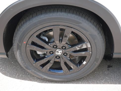 Certified 2026 Honda HR-V Sport image 15