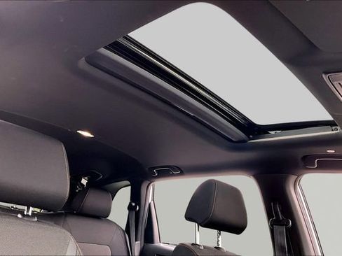 Used 2025 Honda CR-V Sport image 25